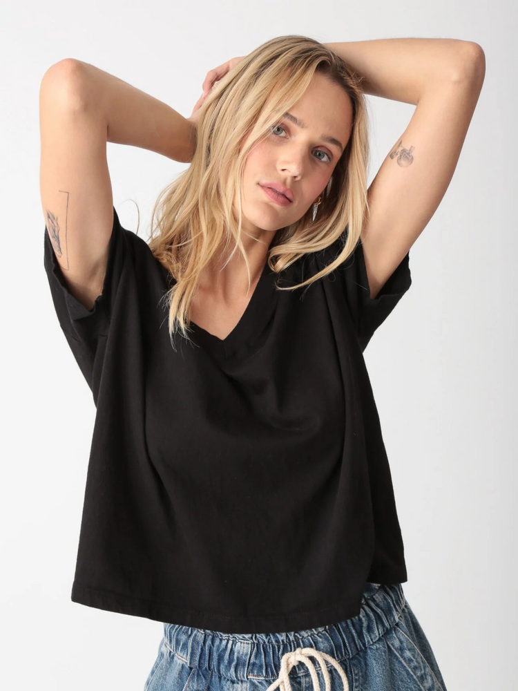 ELECTRIC & ROSE Chase V-Neck Tee - Onyx